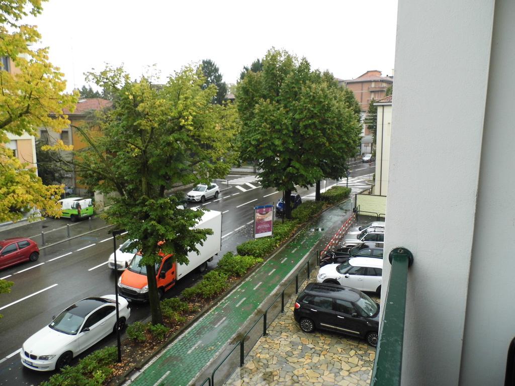 Bilocale Mentana 21 Daire Parma Dış mekan fotoğraf