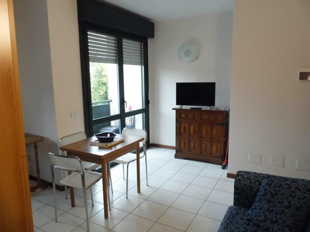 Bilocale Mentana 21 Daire Parma Dış mekan fotoğraf