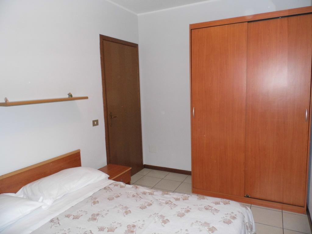 Bilocale Mentana 21 Daire Parma Dış mekan fotoğraf